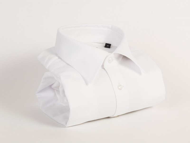 Cămaşă bărbaţi Croi tip Slim Fit cu Guler italian cu un nasture Oxford Albă